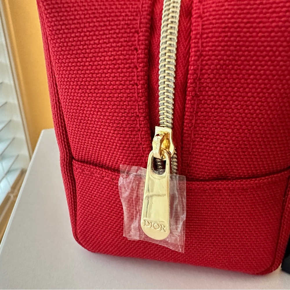 Dior Makeup Pouch Bag & Samples - Picture 2 of 5